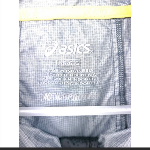 Asic's Men's Packable Lightweight Jacket L - Picture 4 of 4